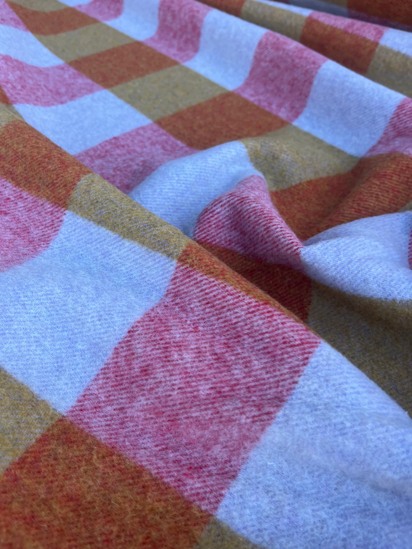 CLAIRE 005 heavy wool check