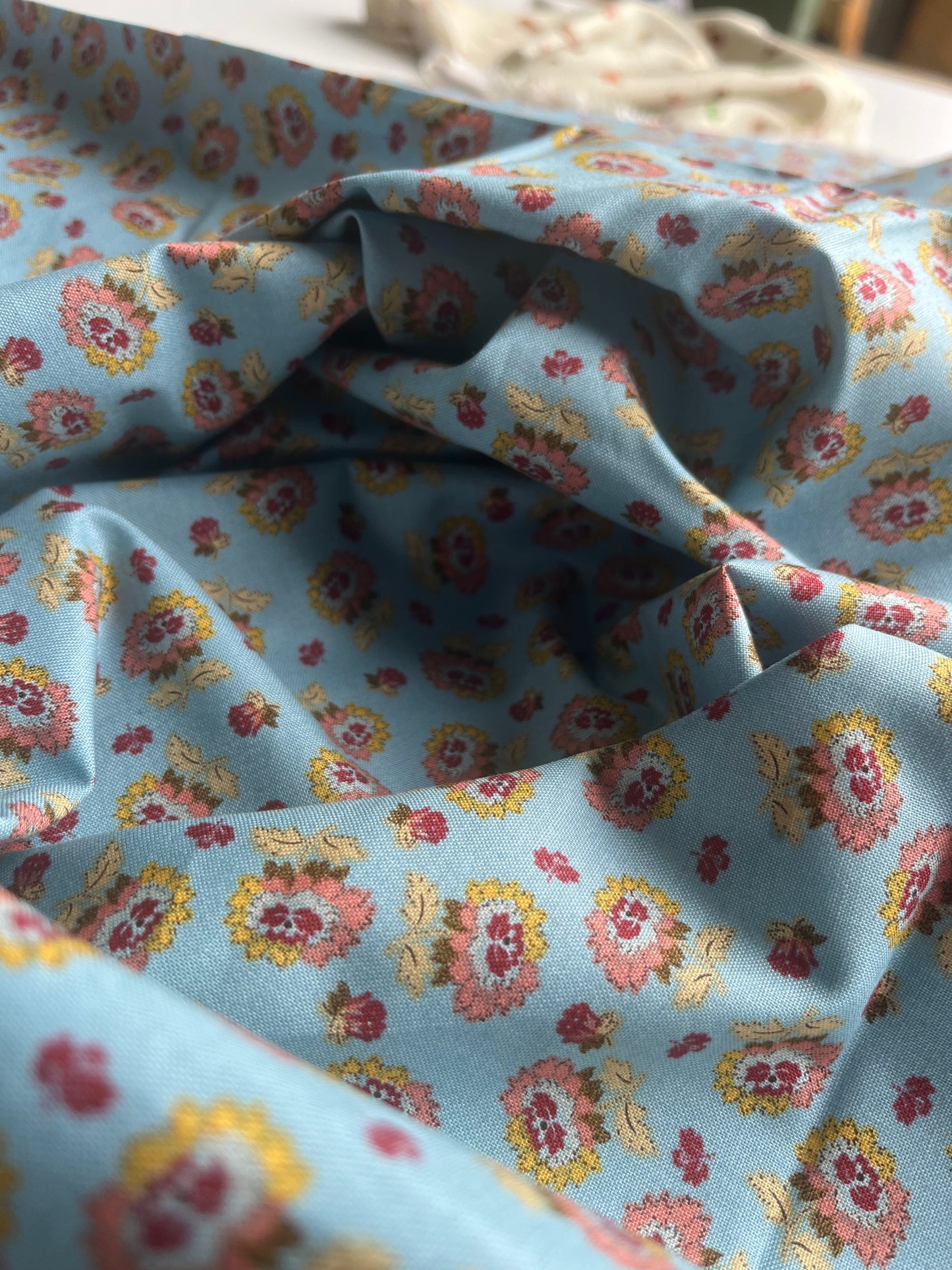 MAHARADJA 013 Indian cotton wild roses stone blue