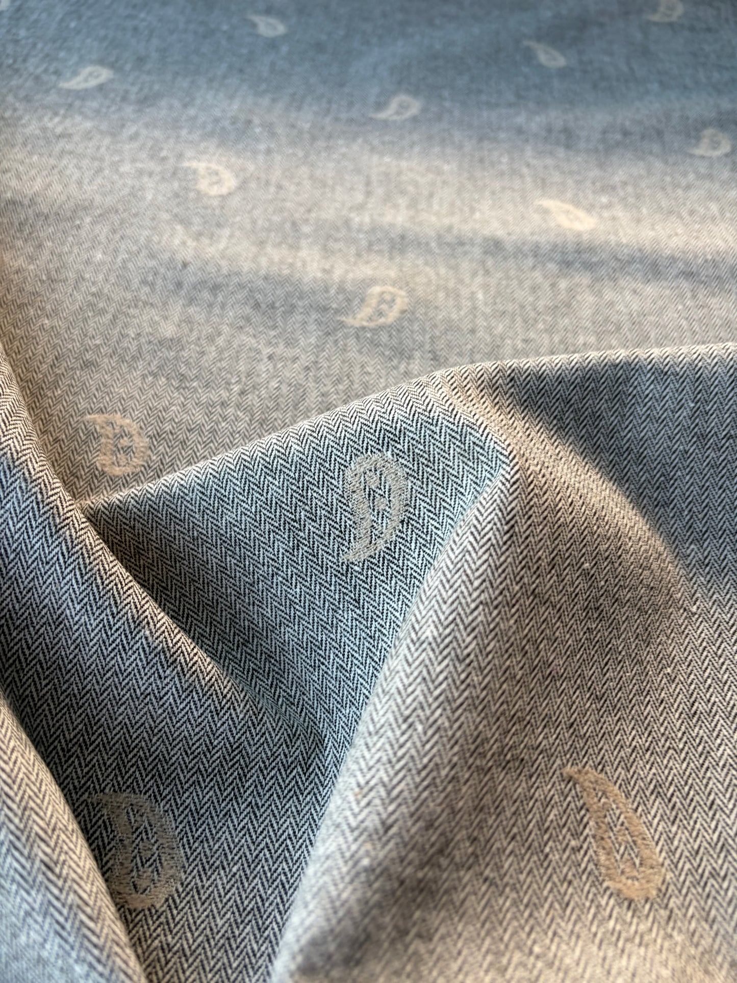BURNS 026 cotton flanel with embroidery