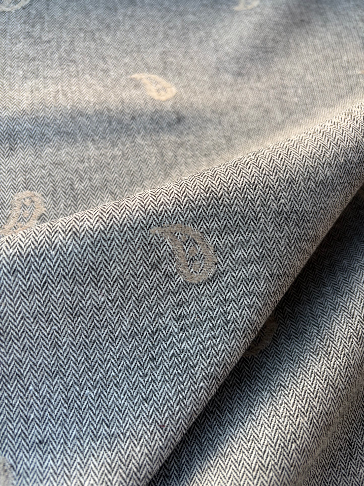 BURNS 026 cotton flanel with embroidery