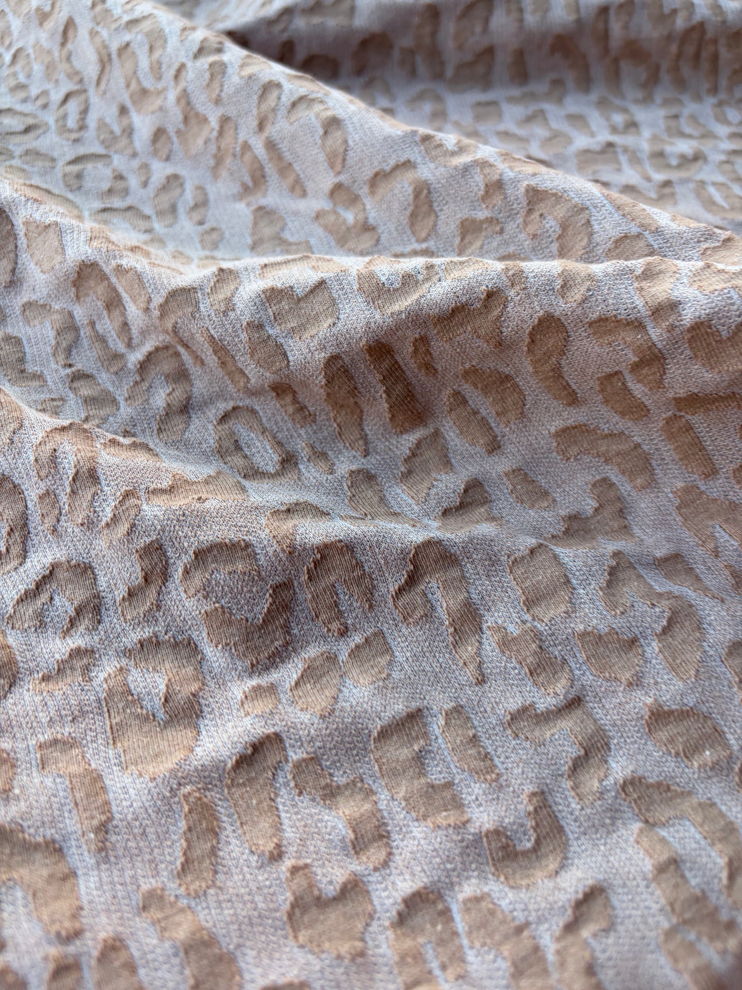 BURNS 027 cotton jersey jacquard leopard