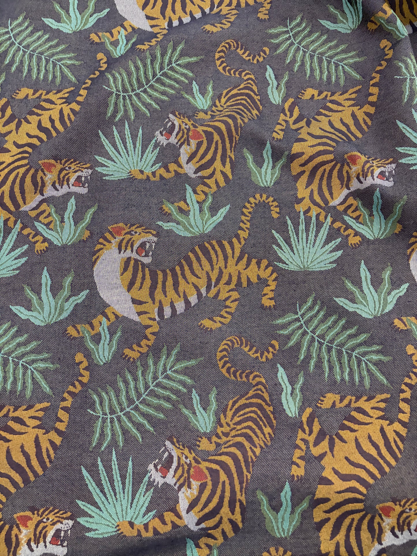 FANNY 017 heavy cotton jacquard with tigers