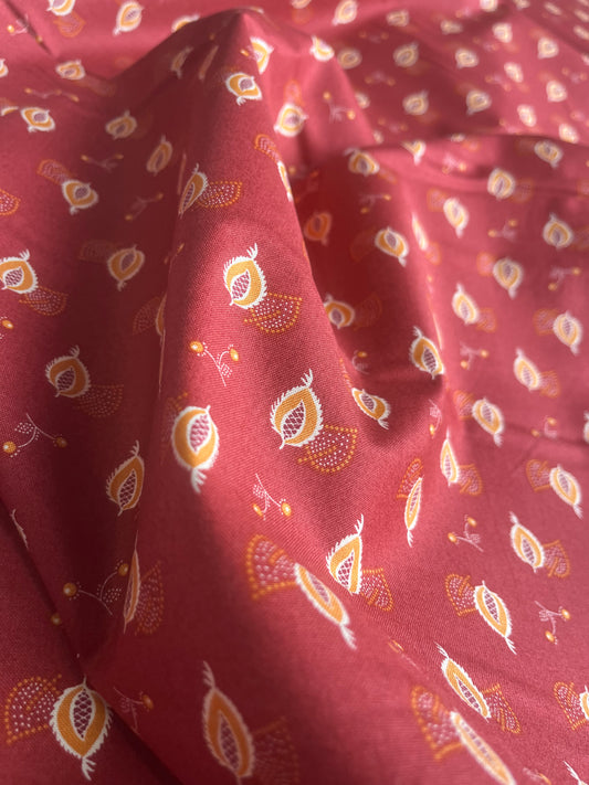 MAHARADJA 020 Indian cotton leaves & berries ruby red