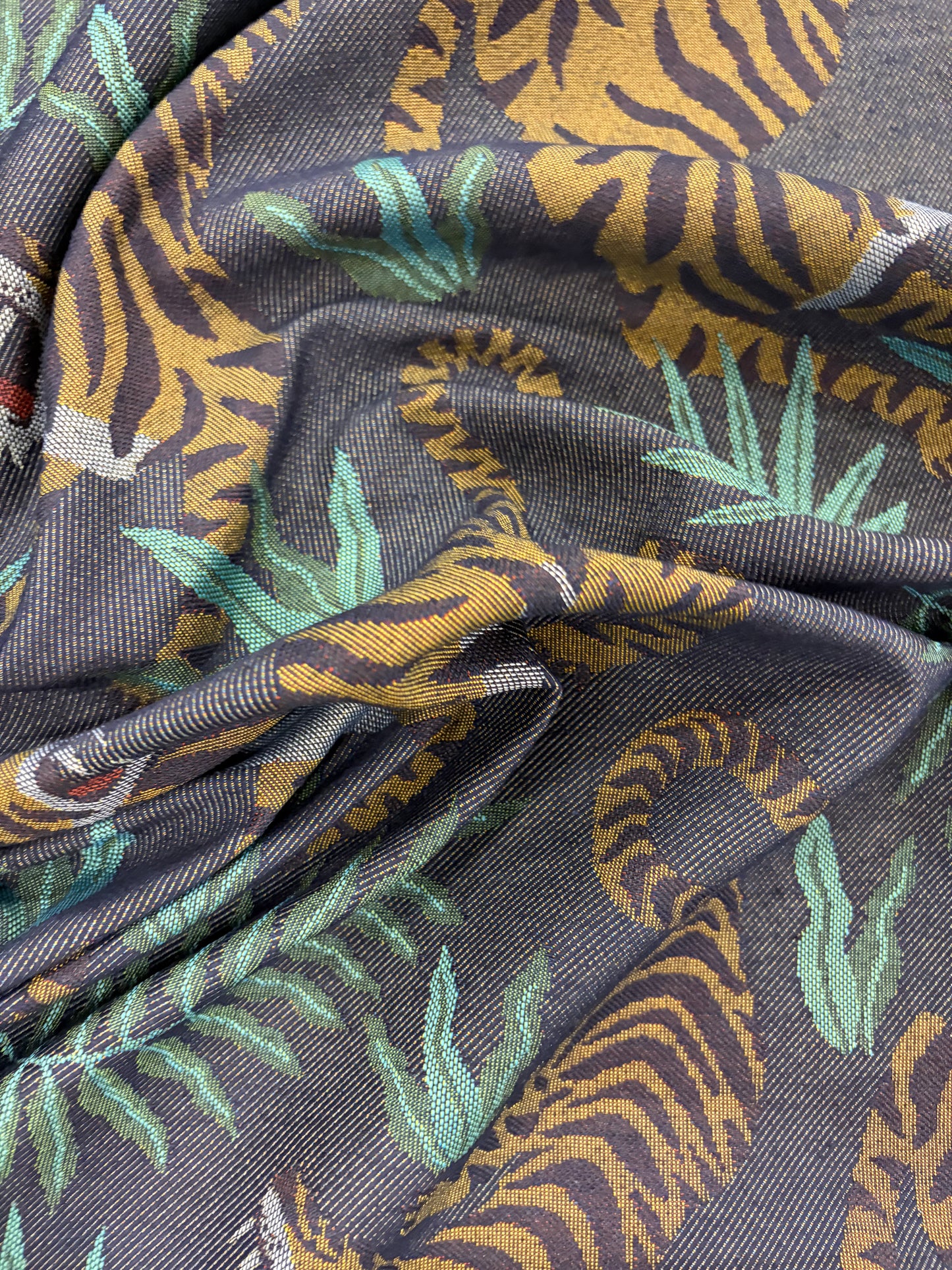 FANNY 017 heavy cotton jacquard with tigers