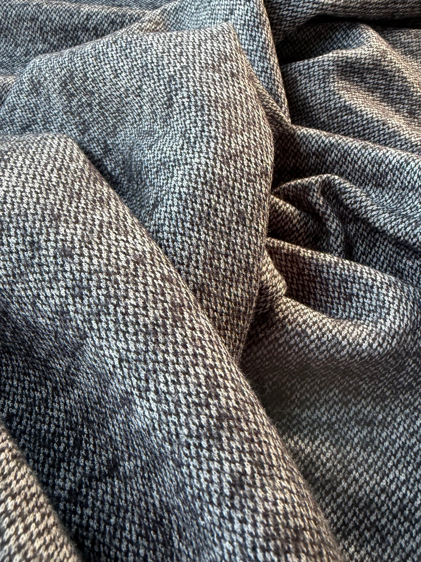BURNS 033 grey mélange heavy wool jersey