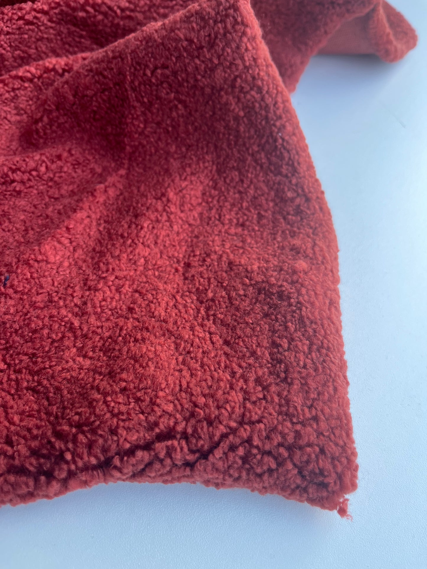 CLAIRE 023 heavy bouclette red