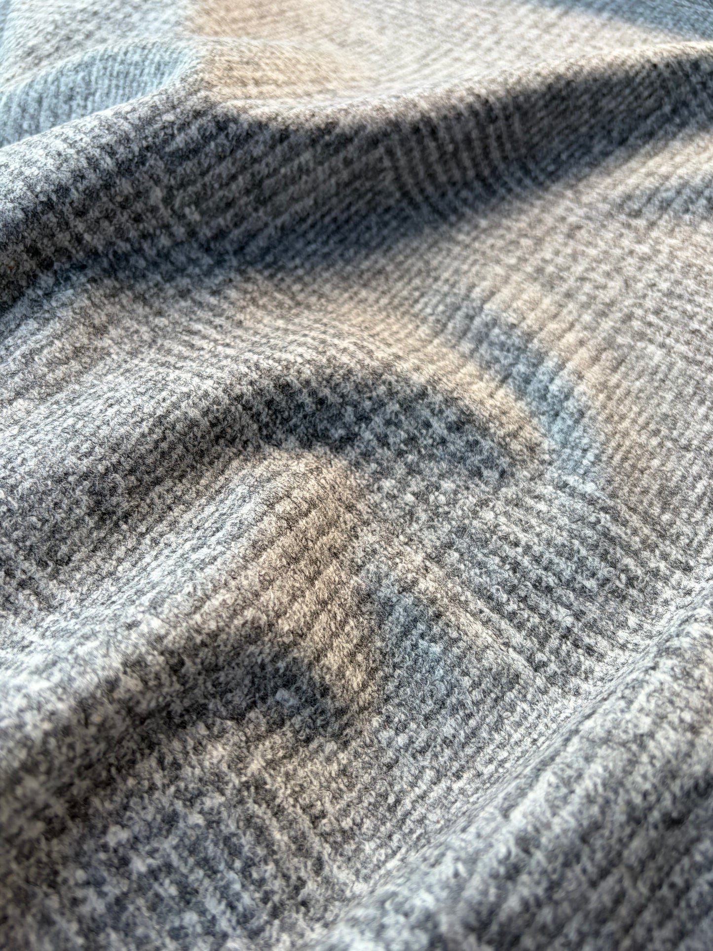 BURNS 035 Prince of Wales grey mélange heavy wool jersey