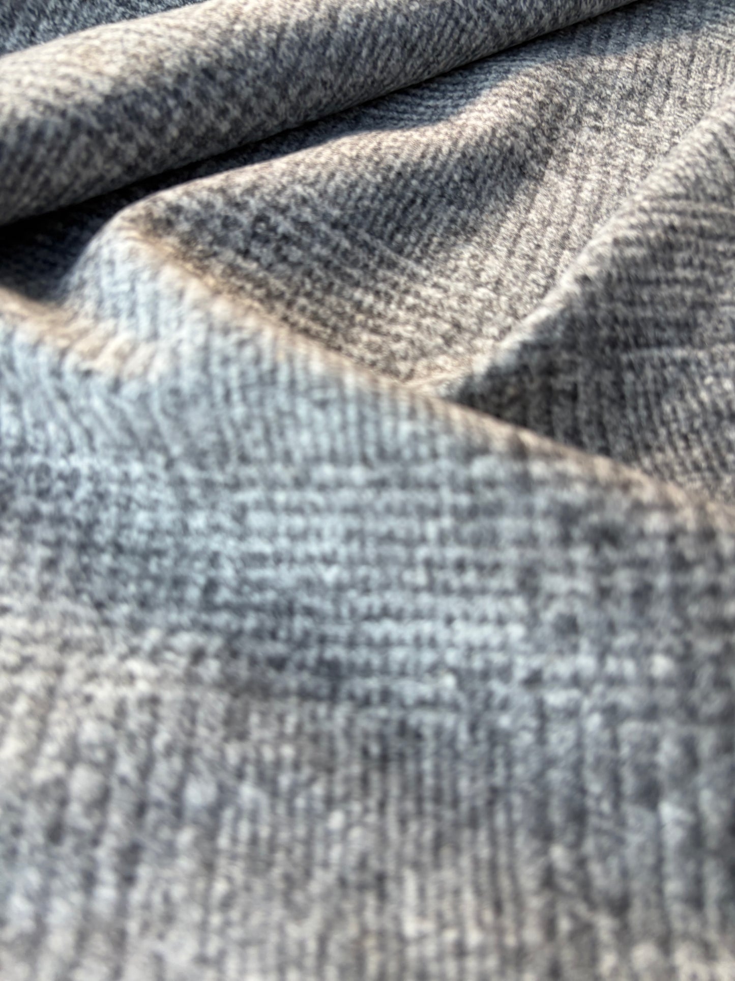 BURNS 035 Prince of Wales grey mélange heavy wool jersey