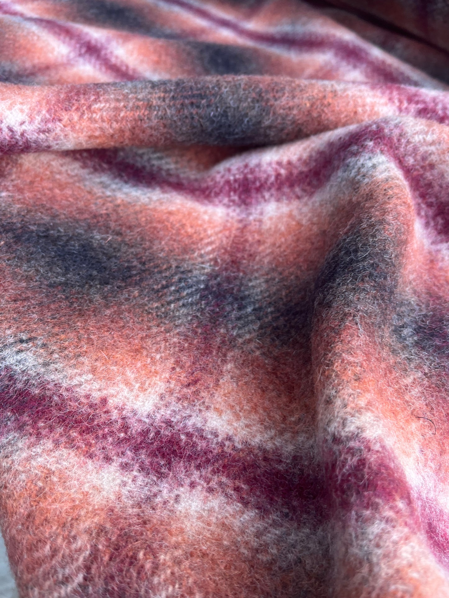 CLAIRE 025 heavy wool check