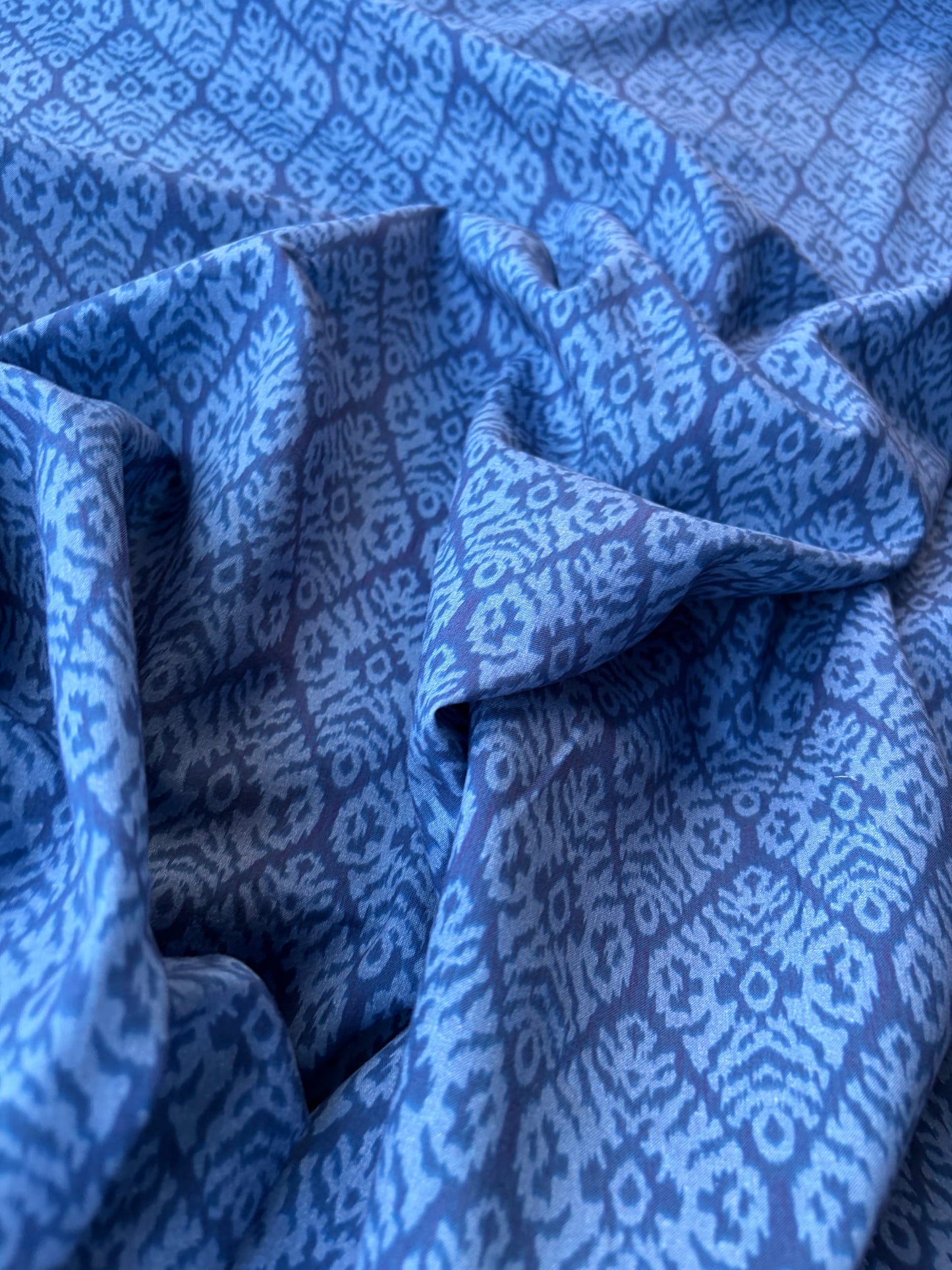 BURNS 037 ikat blue cotton voile