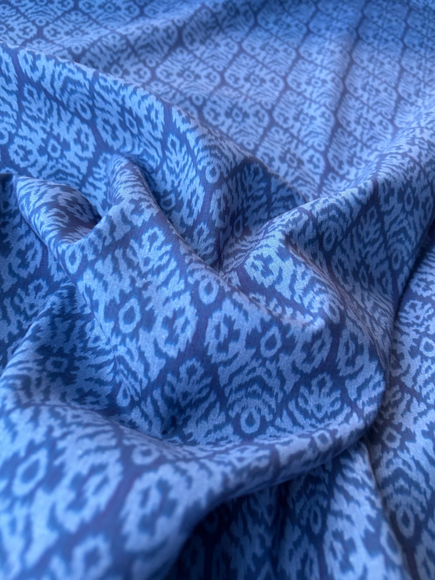 BURNS 037 ikat blue cotton voile