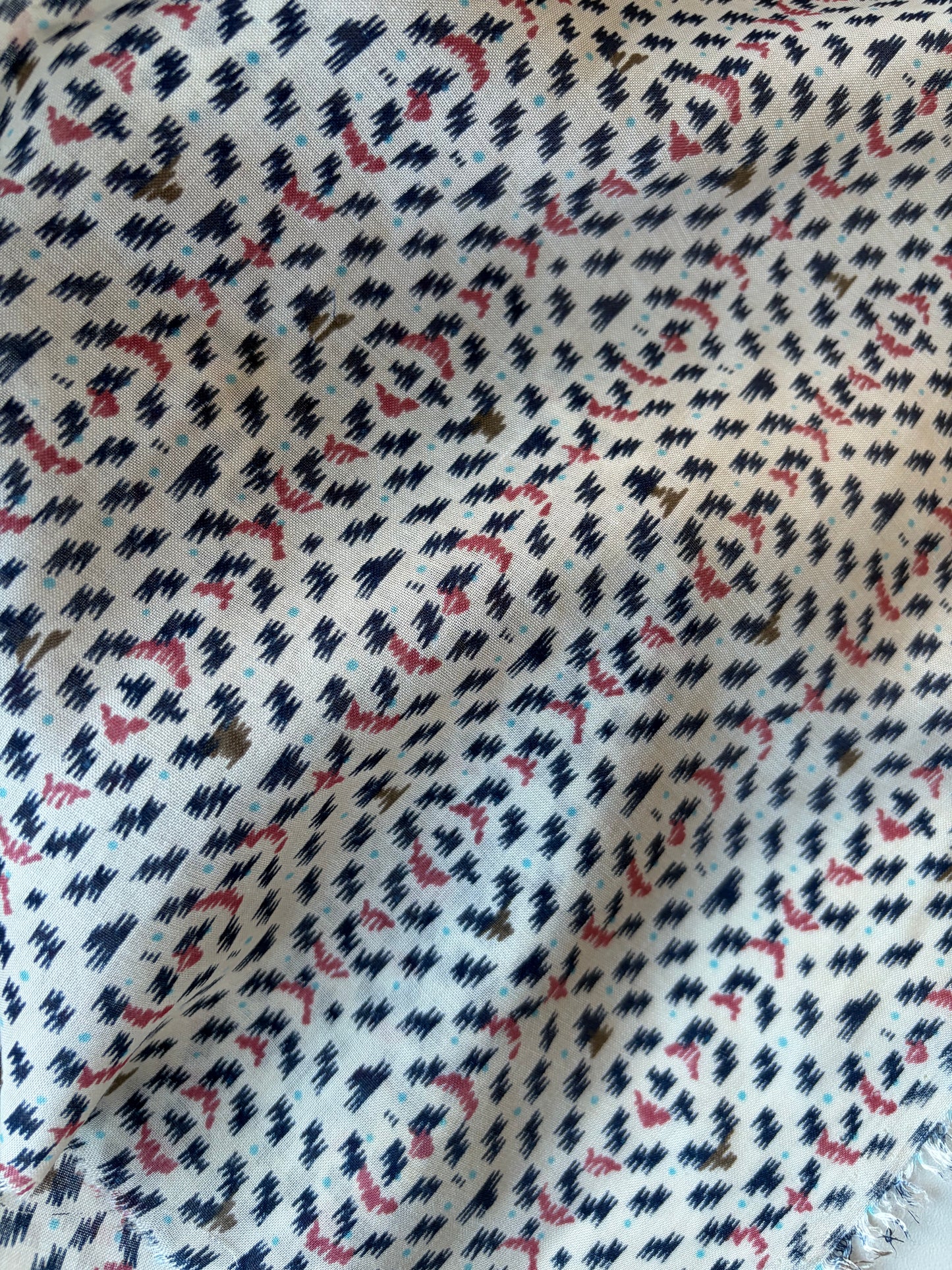 MARLON 012 cotton voile small navy/pink design