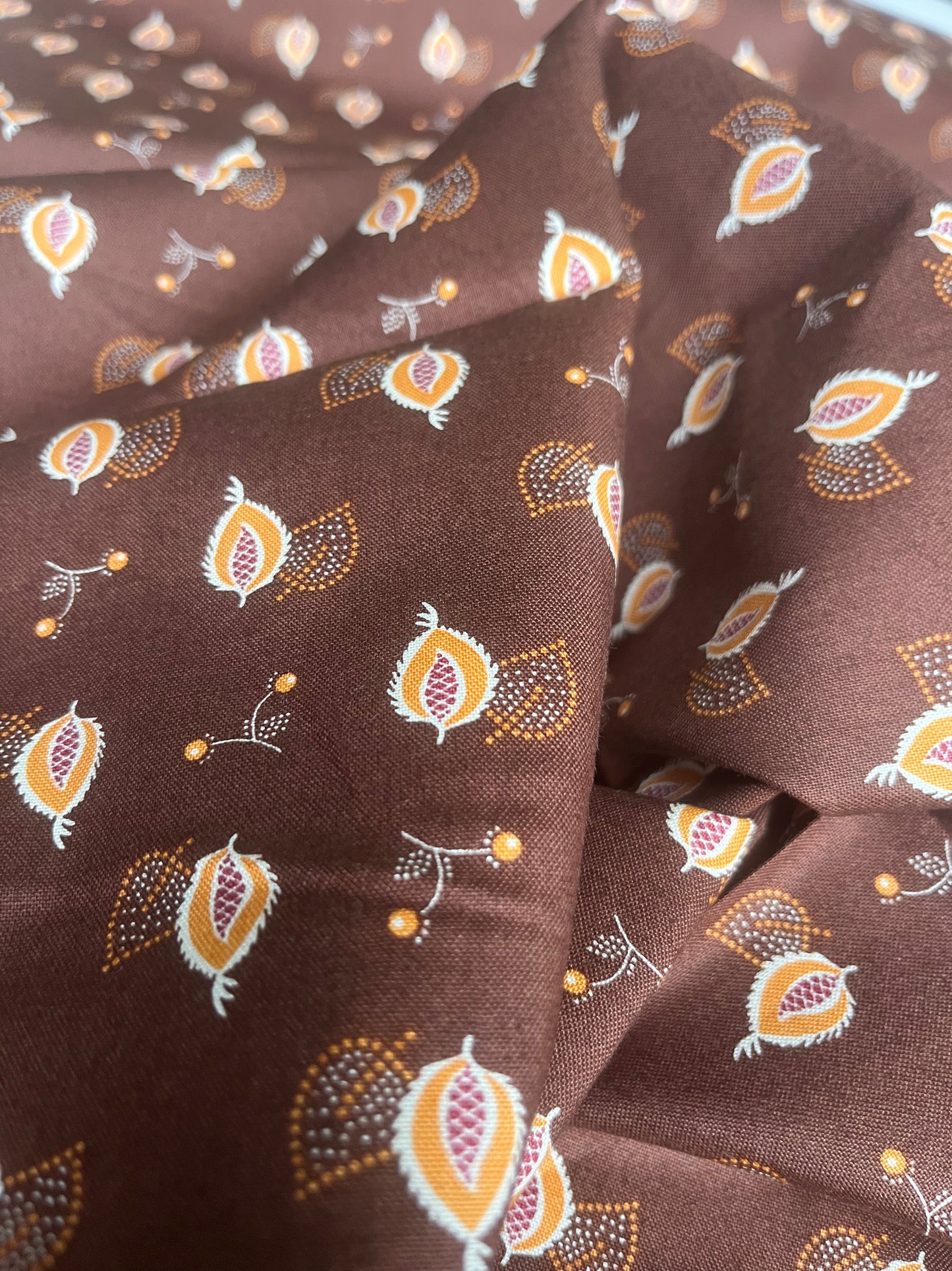 MAHARADJA 030 Indian cotton cleaves & berries chocolate