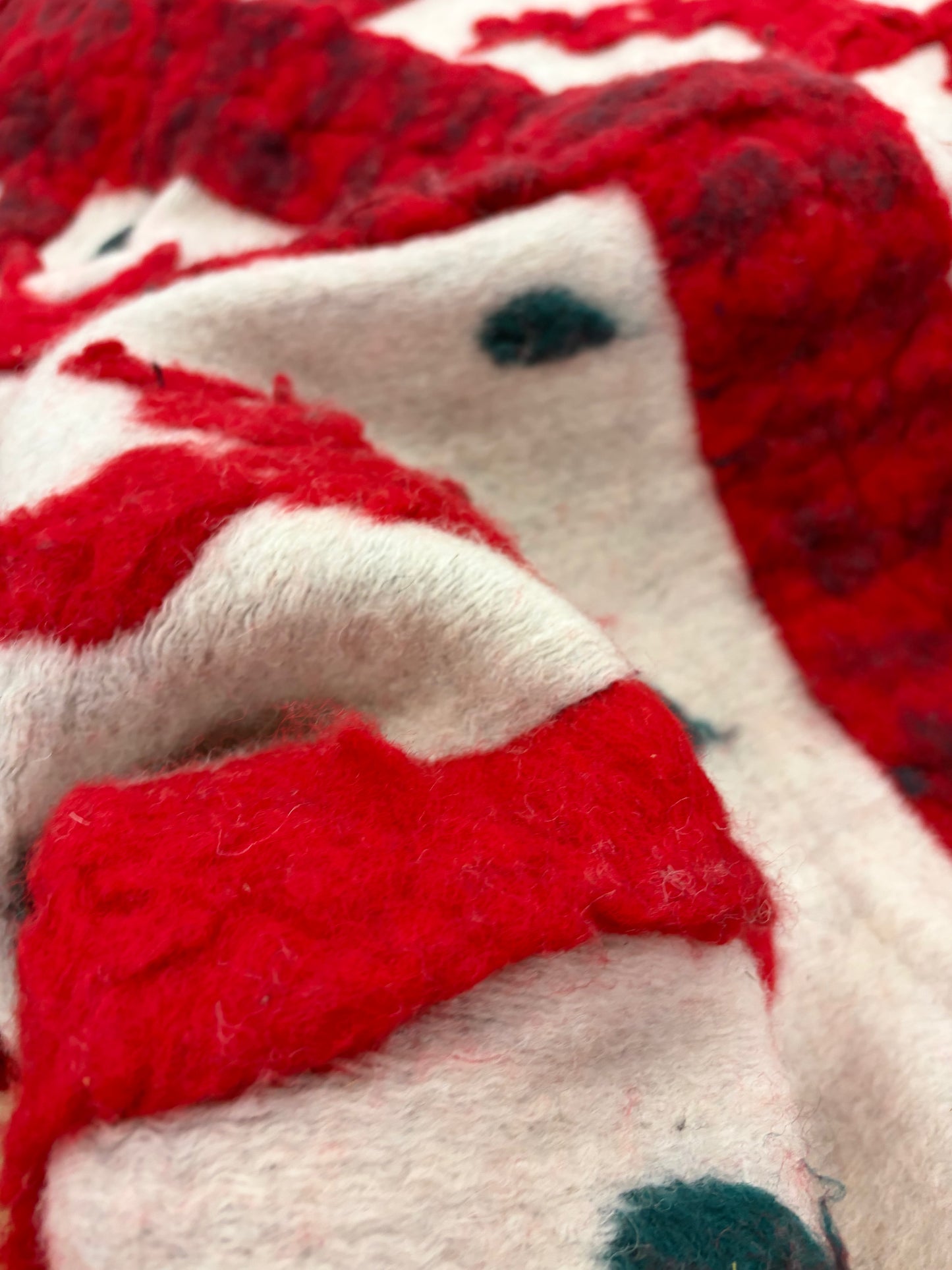 FANNY 031 heavy wool plaid applicated raindeers