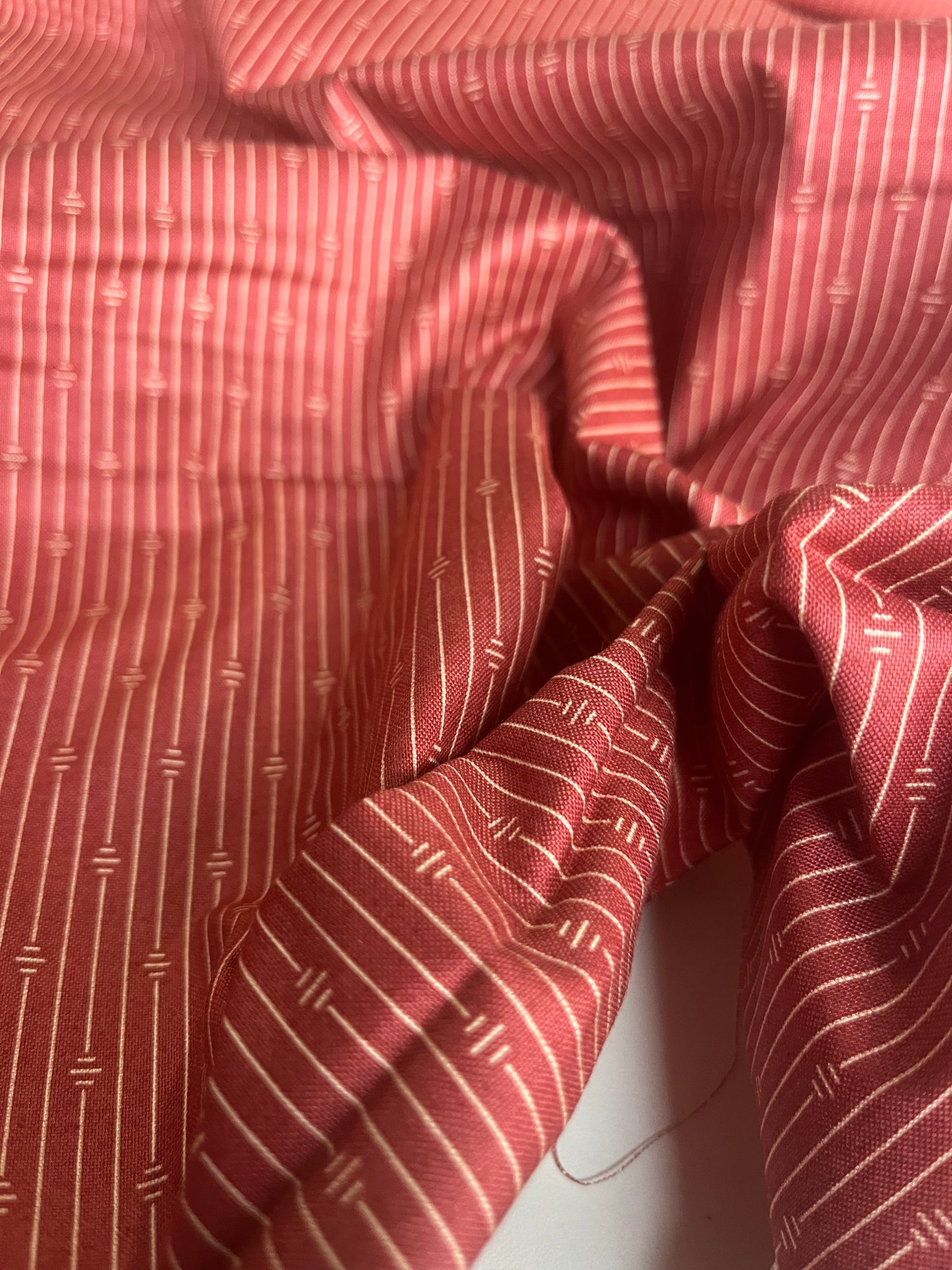 MAHARADJA 035 Indian cotton passage of time ruby red