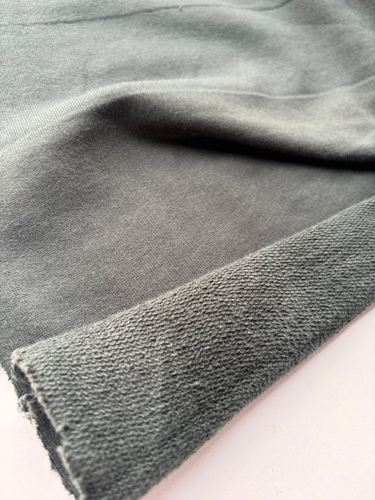 PC BURNS 044 dark green French terry XL