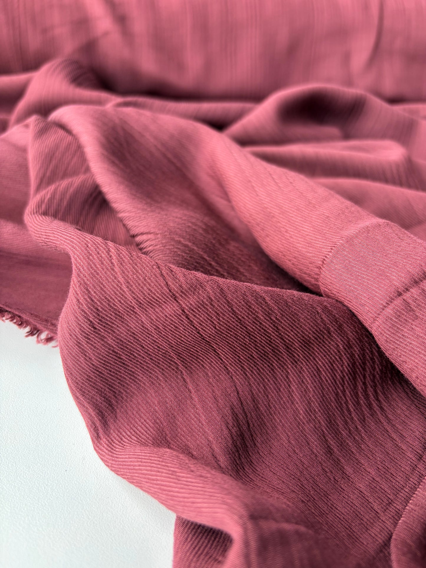 BURNS 046 burgundy viscose/rayon twill