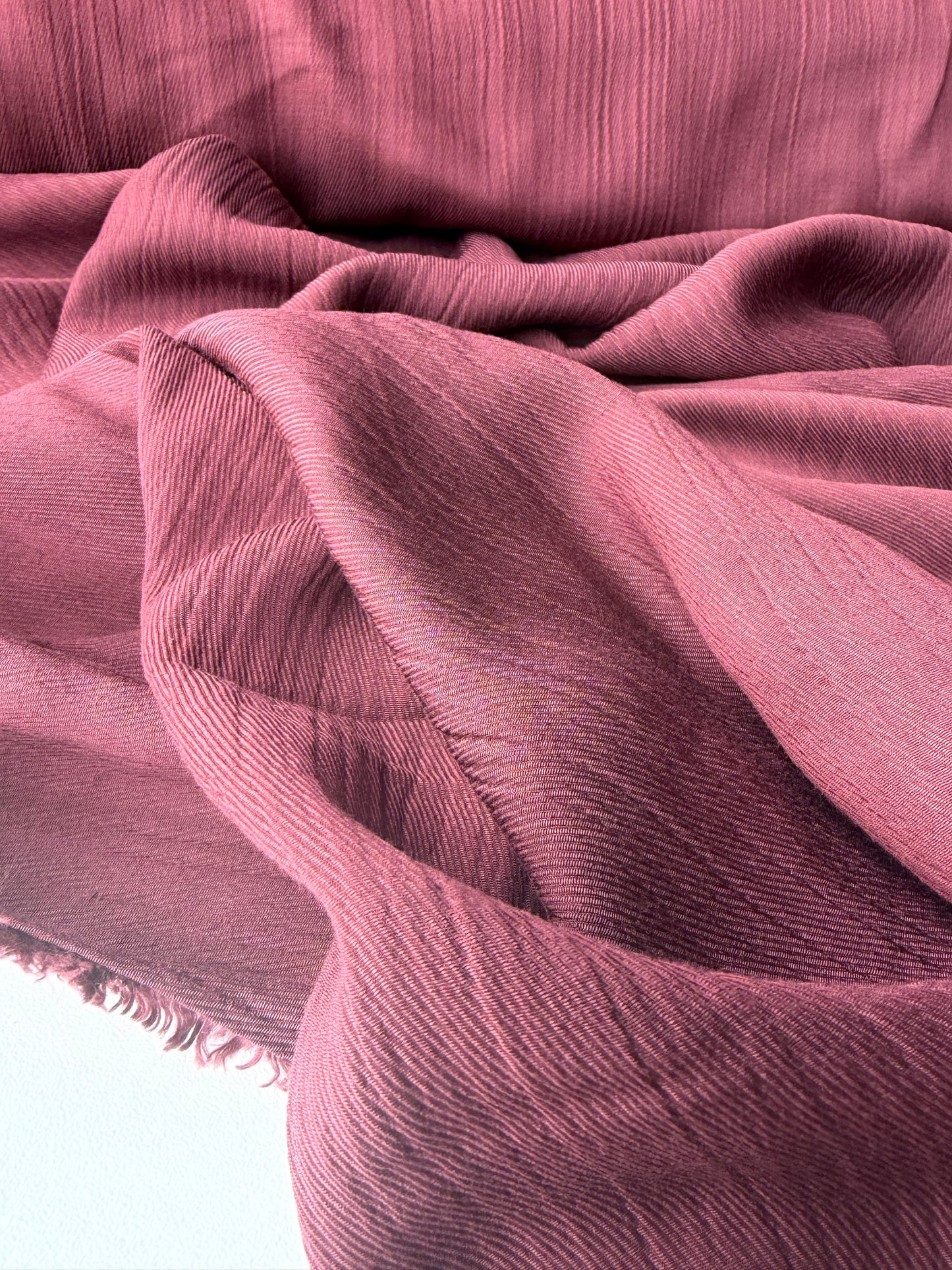 BURNS 046 burgundy viscose/rayon twill