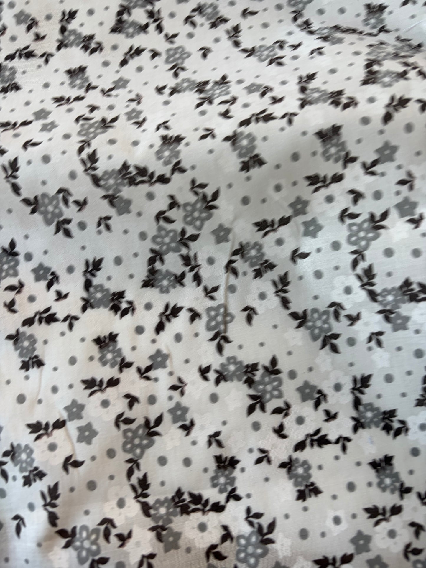 PIERROT 001 cotton voile flowers black/white