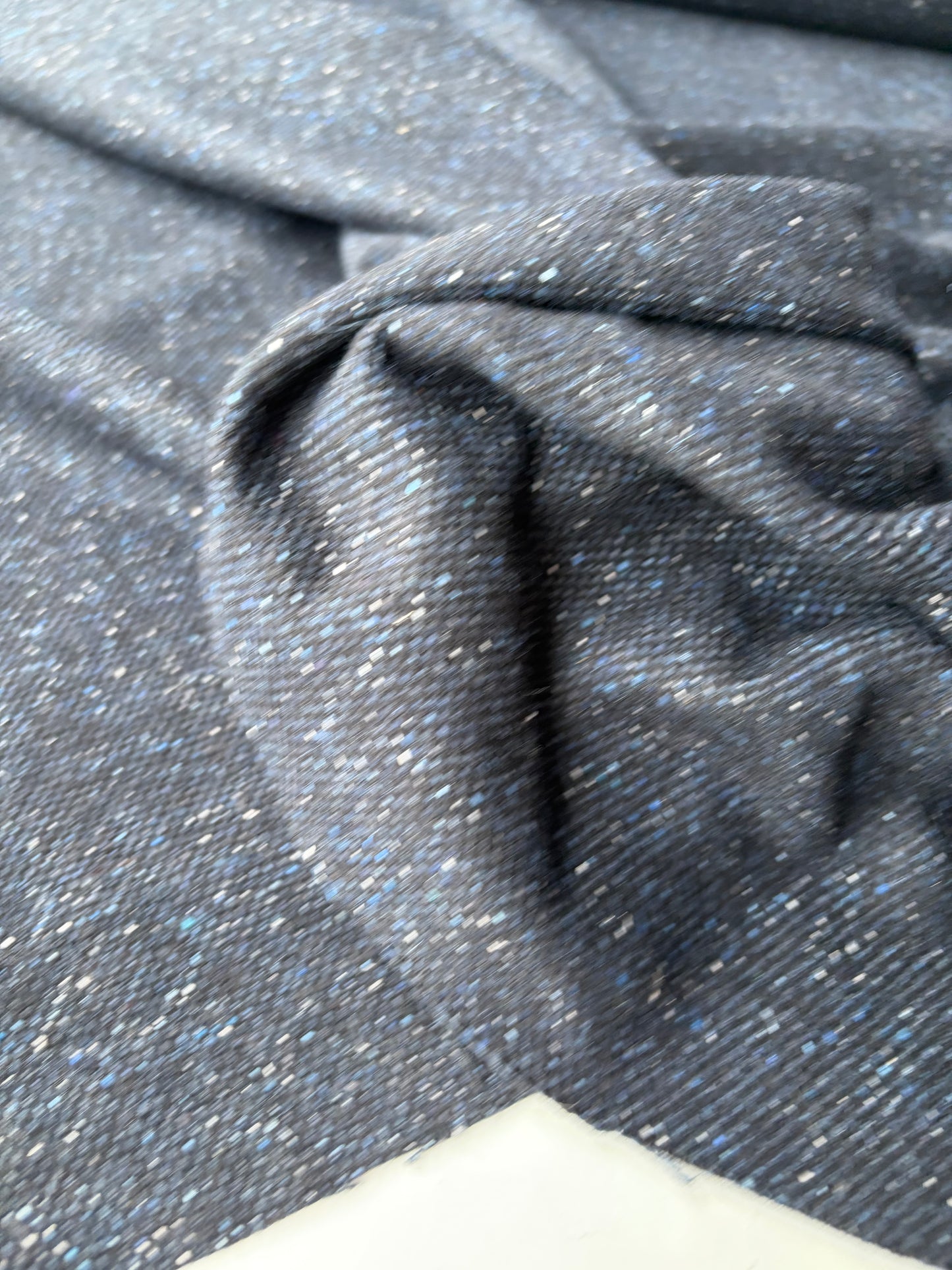 BURNS 048 navy mélange wool drape