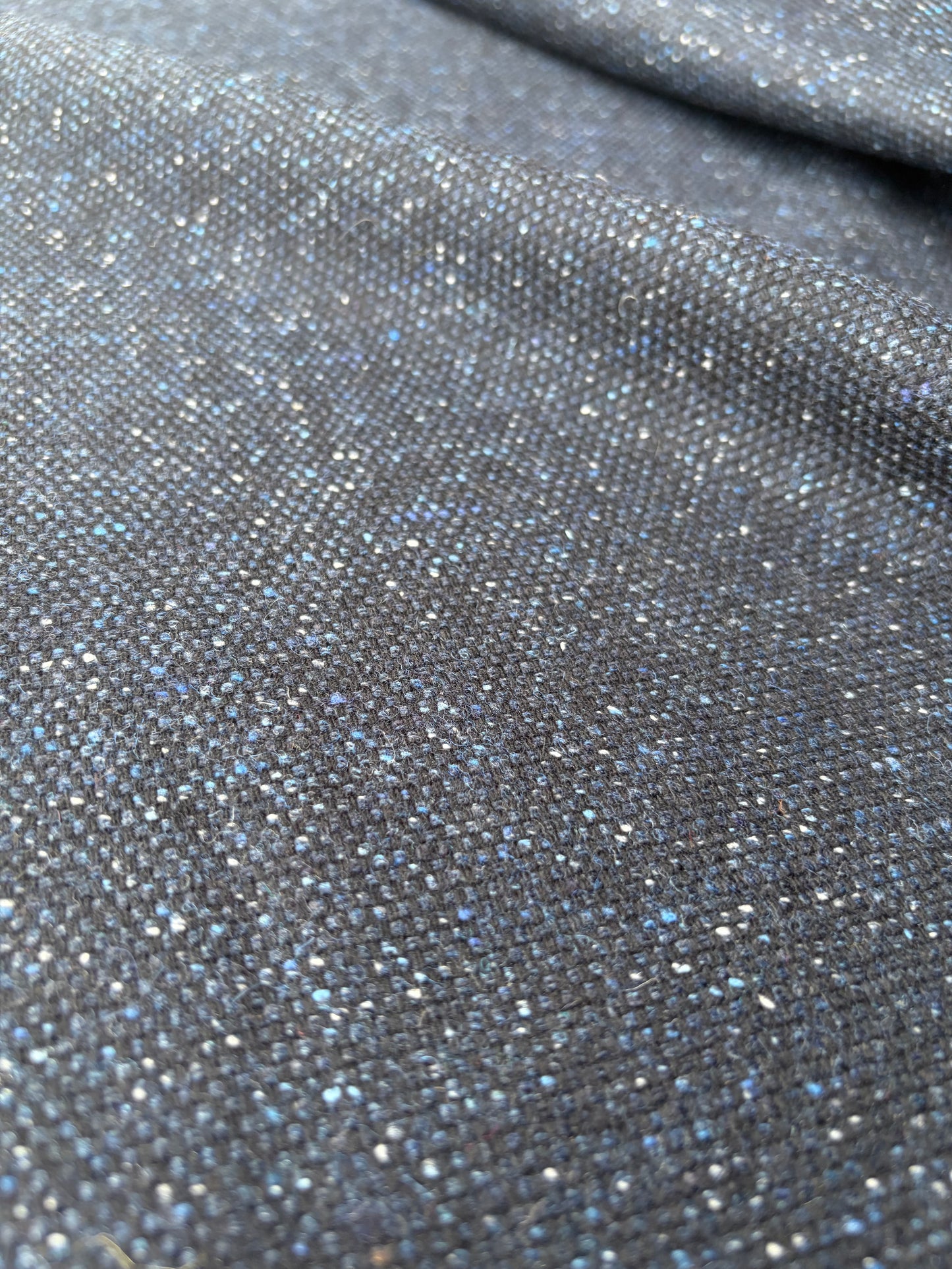 BURNS 048 navy mélange wool drape