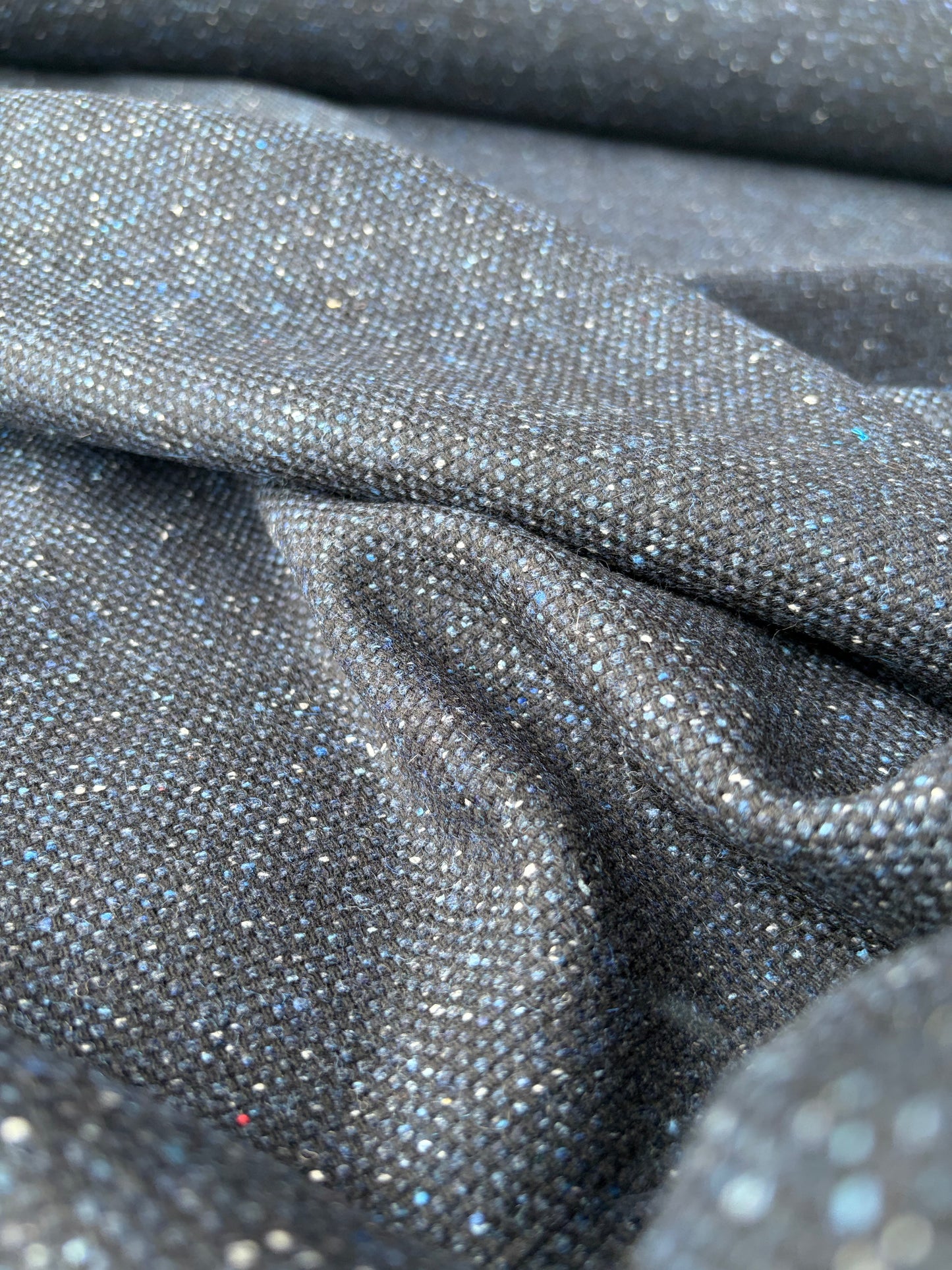 BURNS 048 navy mélange wool drape