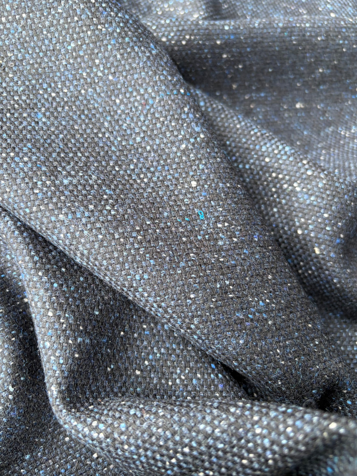 BURNS 048 navy mélange wool drape