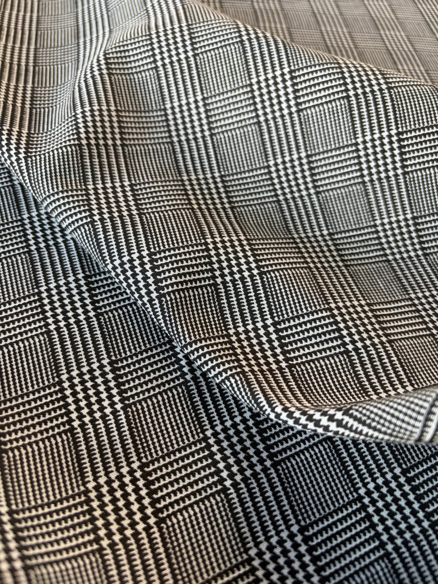 PIERROT 003 cotton voile prince of Wales