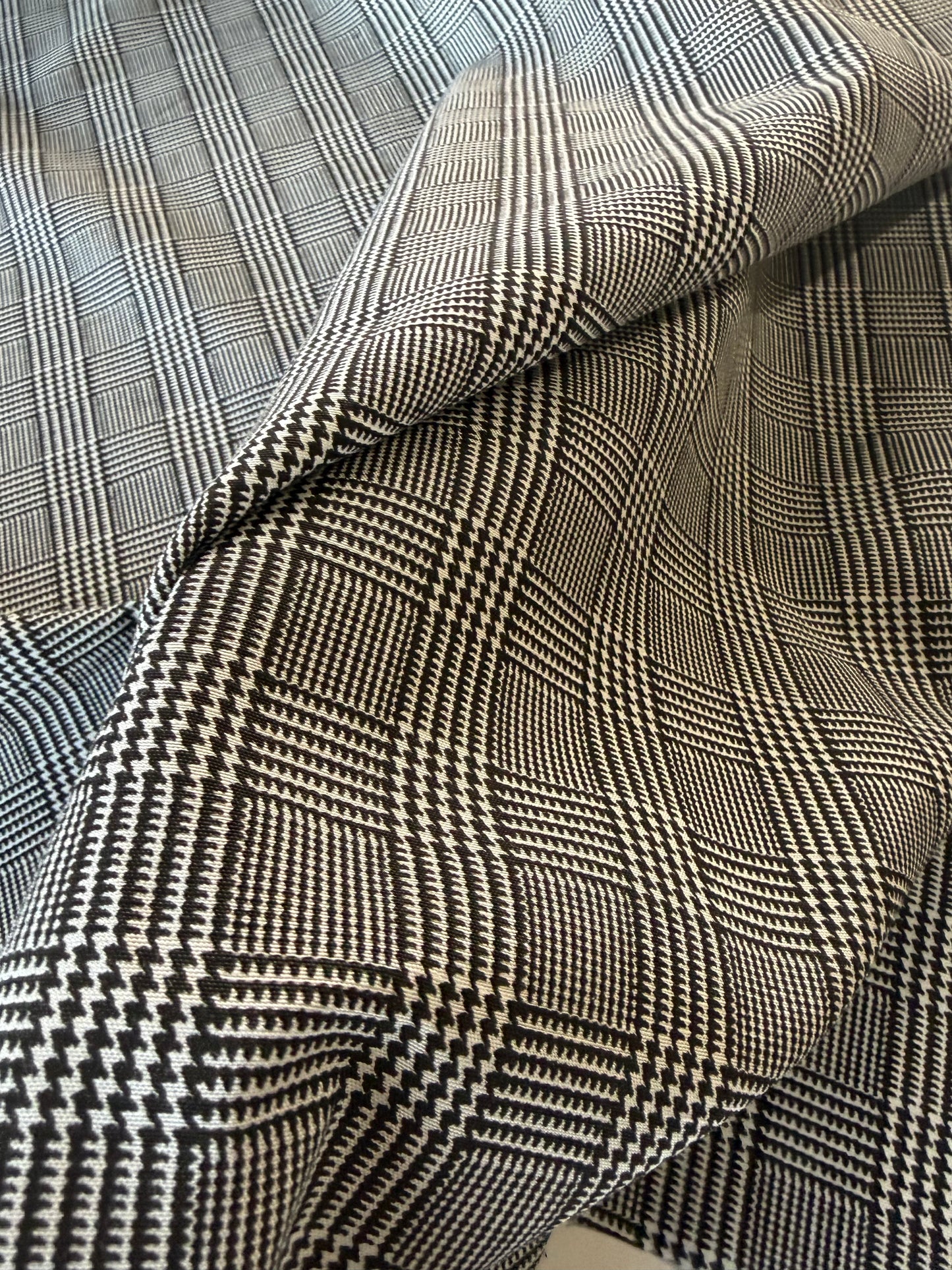 PIERROT 003 cotton voile prince of Wales