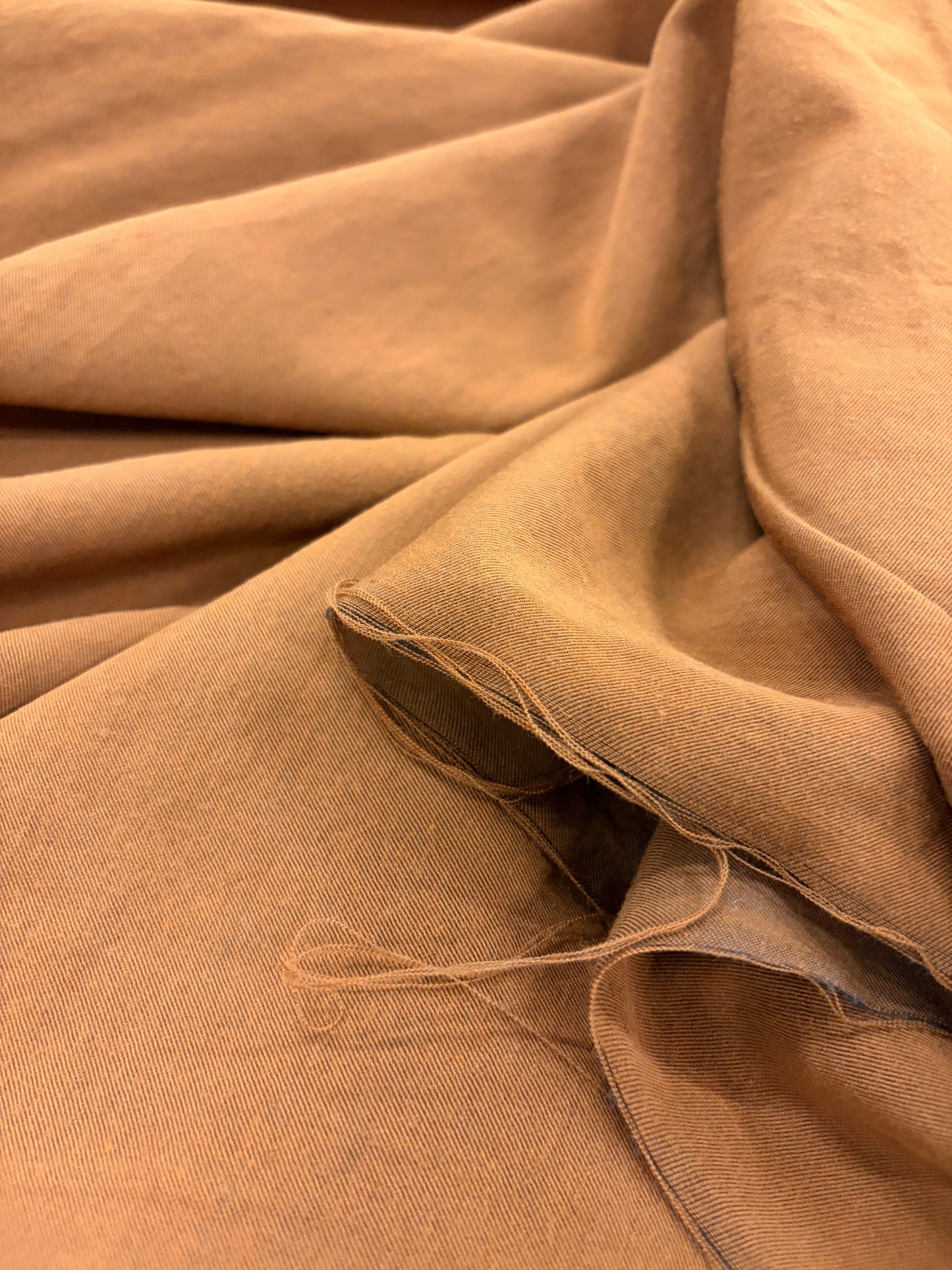 GROGGY 017 rust coloured viscose suiting fabric