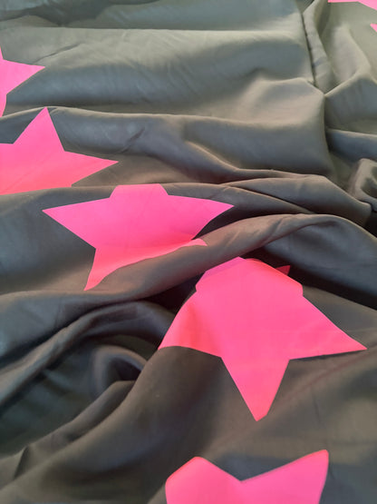 PC PIERROT 004 viscose fibrane giant pink stars