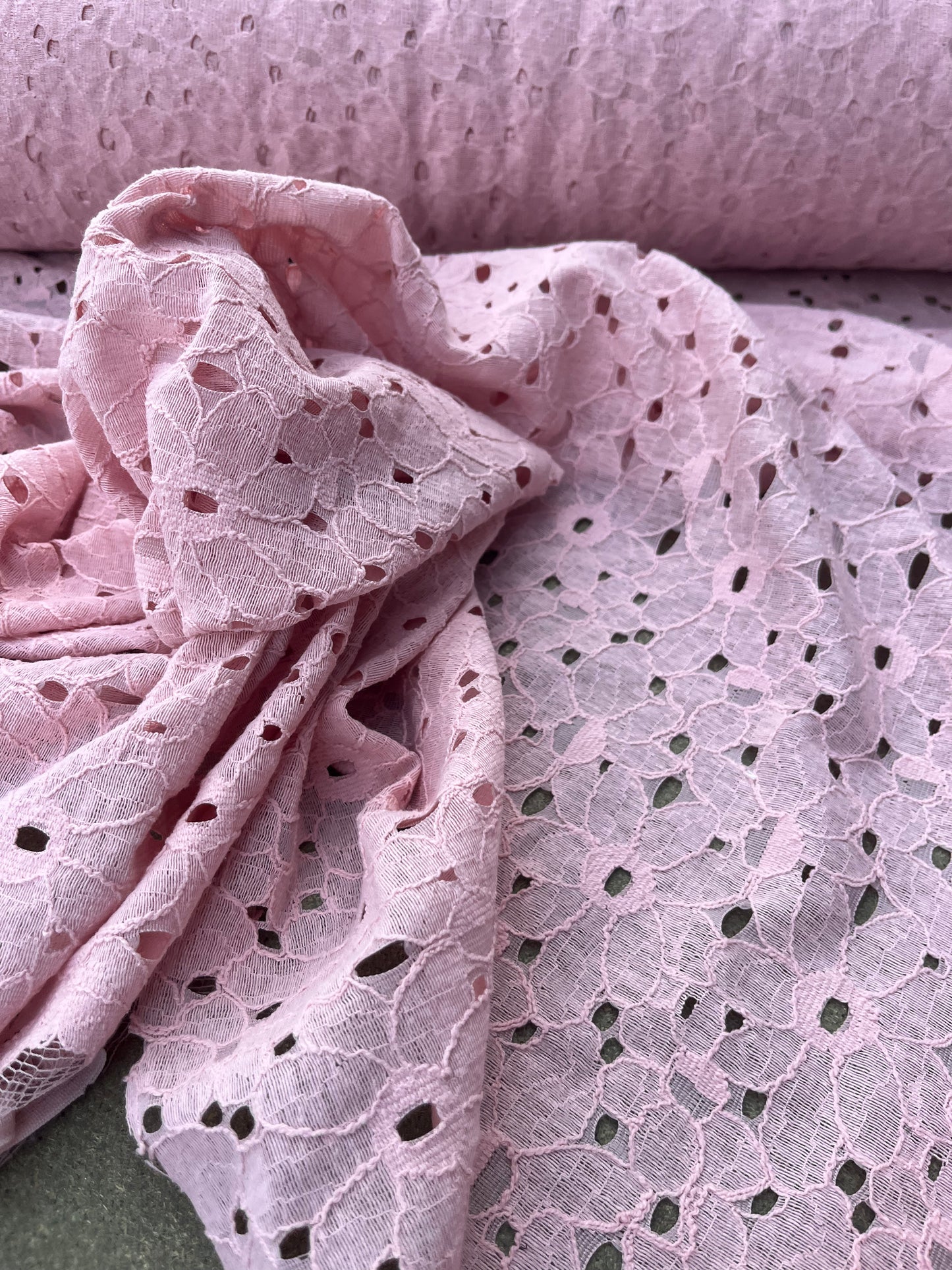 ROSARIO 017 cotton lace dusty pink