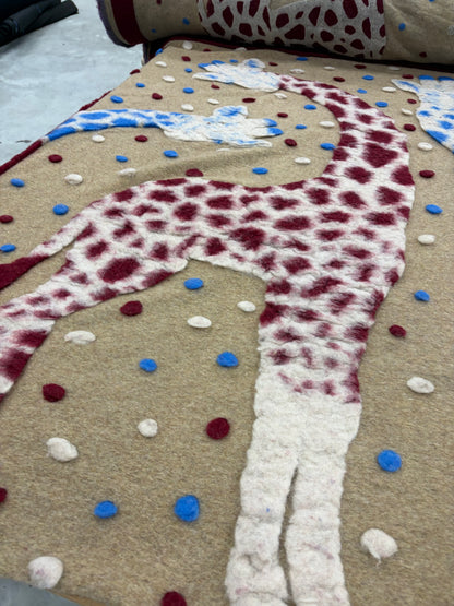 GROGGY 020 heavy wool plaid applicated giraffe