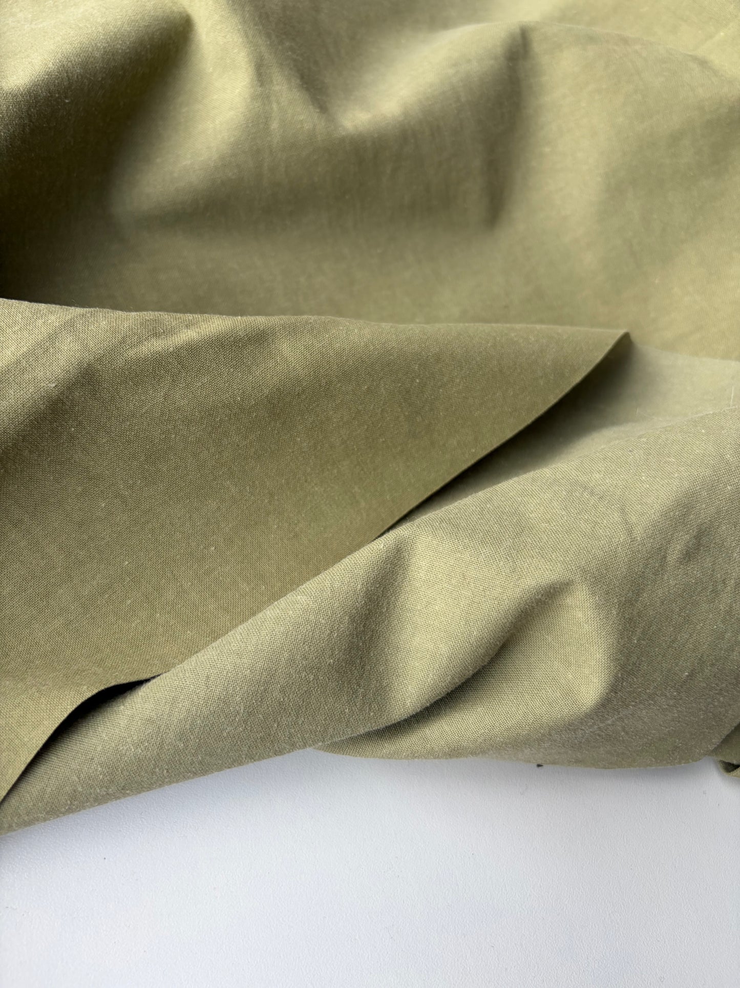 BURNS 053 olive coloured washed cotton canvas