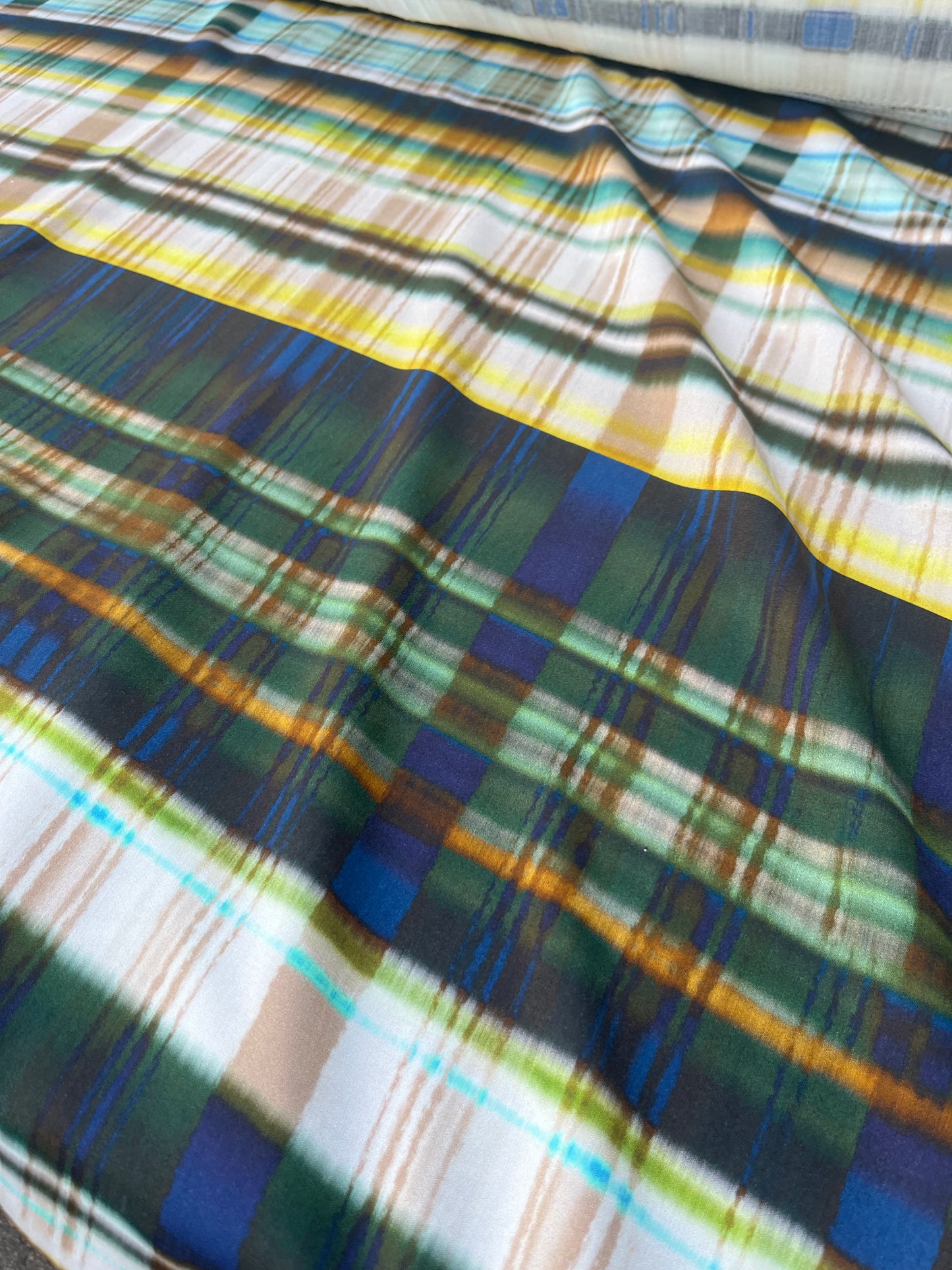 ROSARIO 021 viscose satin tie-dye check