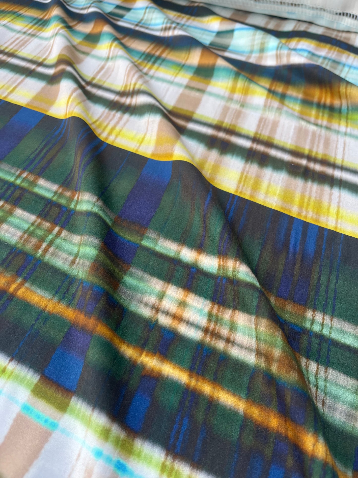ROSARIO 021 viscose satin tie-dye check