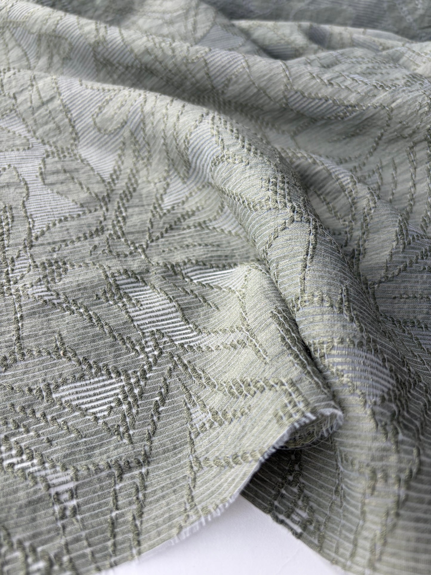 BURNS 054 light khaky cotton dévoré fabric