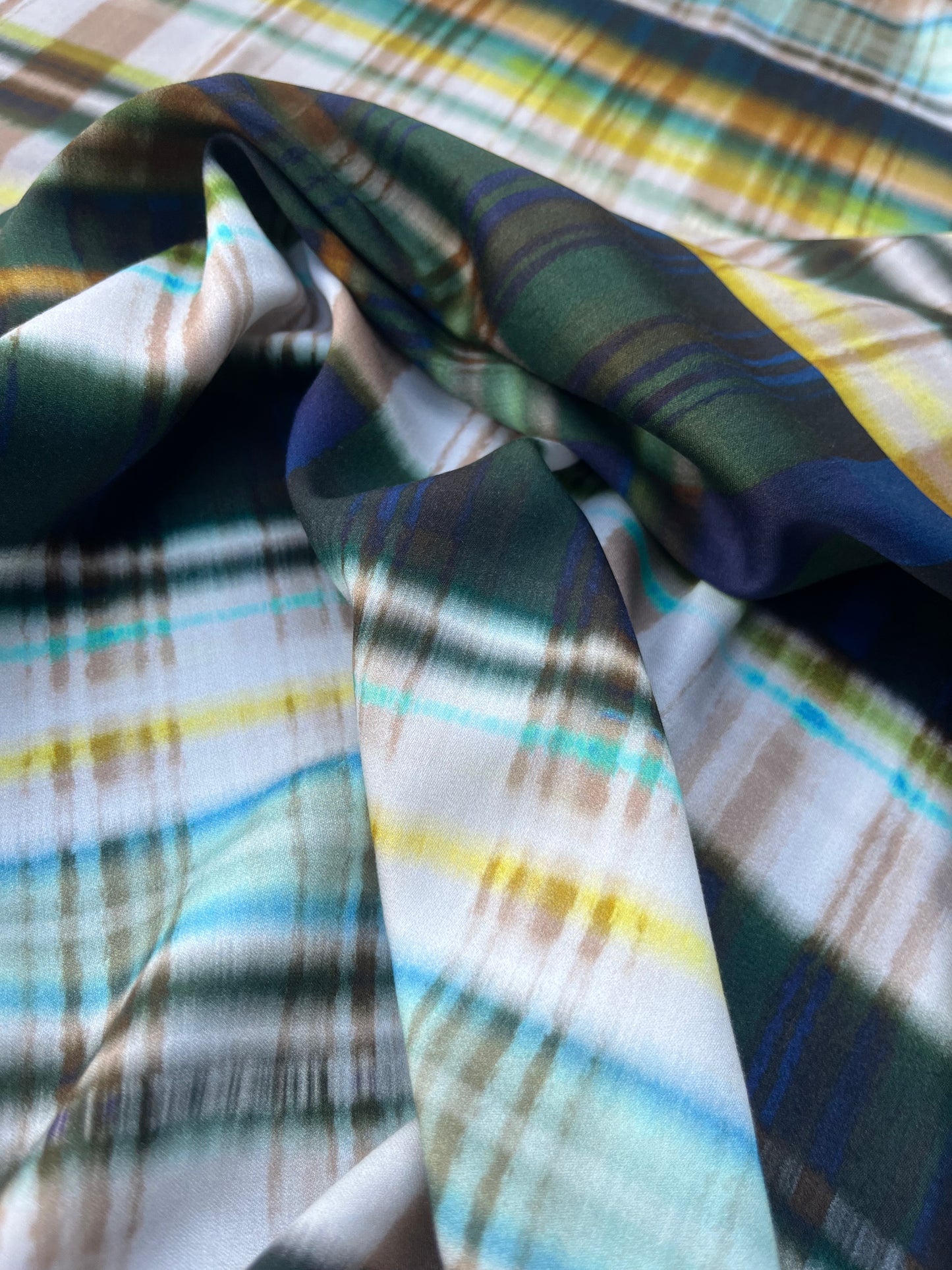 ROSARIO 021 viscose satin tie-dye check