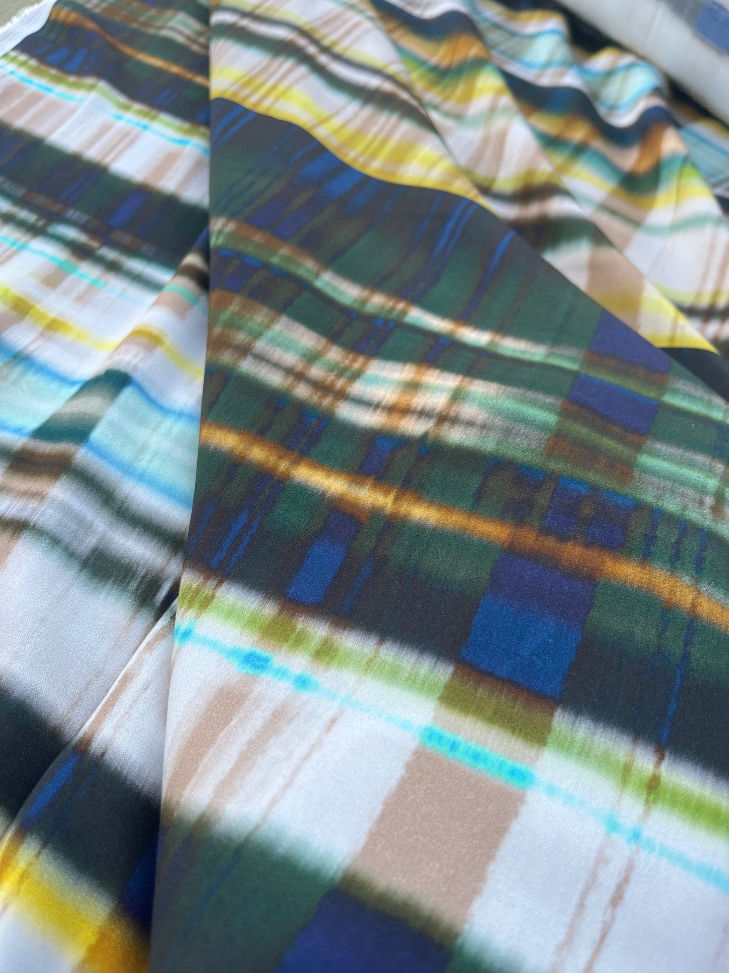 ROSARIO 021 viscose satin tie-dye check