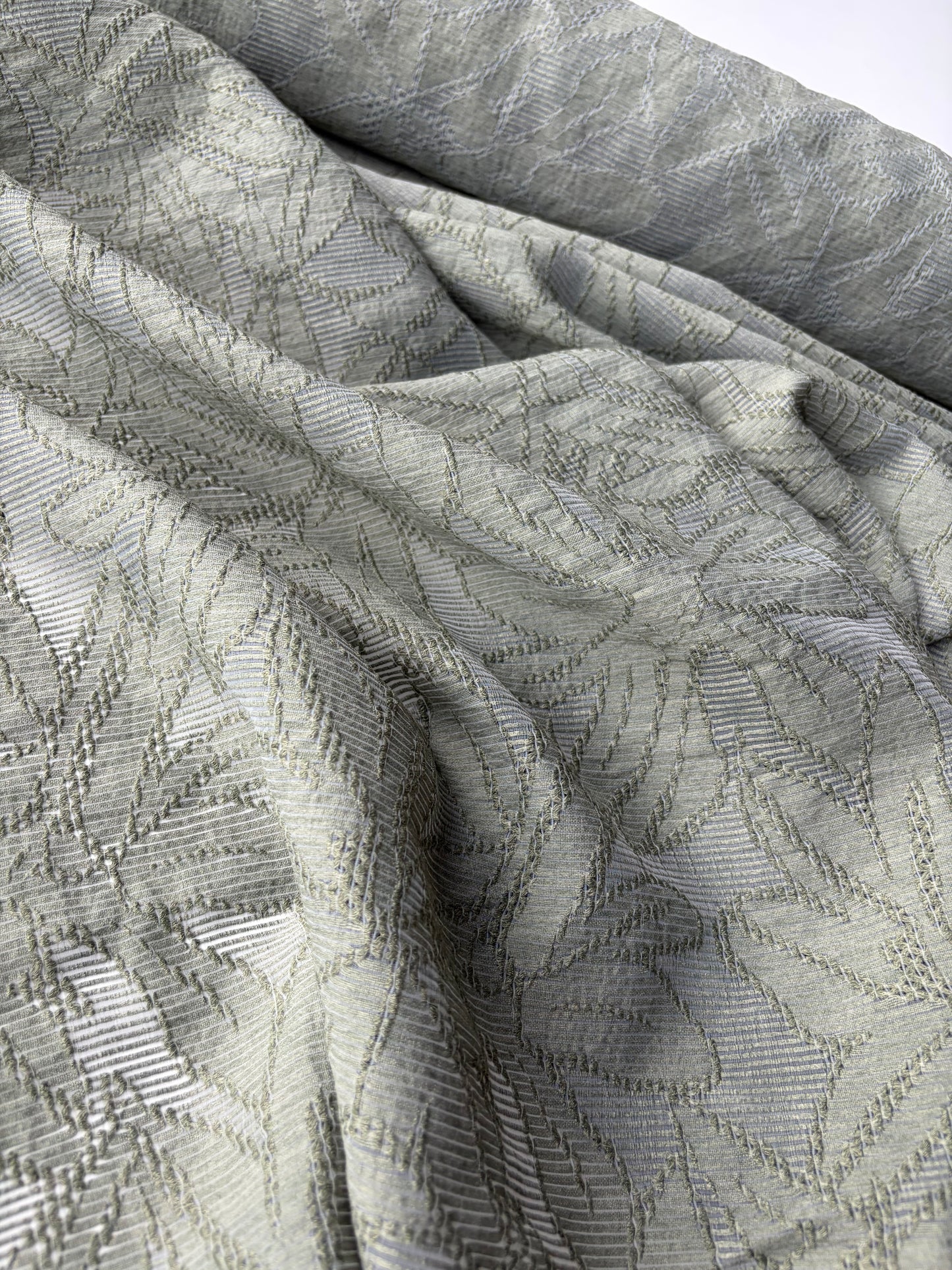 BURNS 054 light khaky cotton dévoré fabric