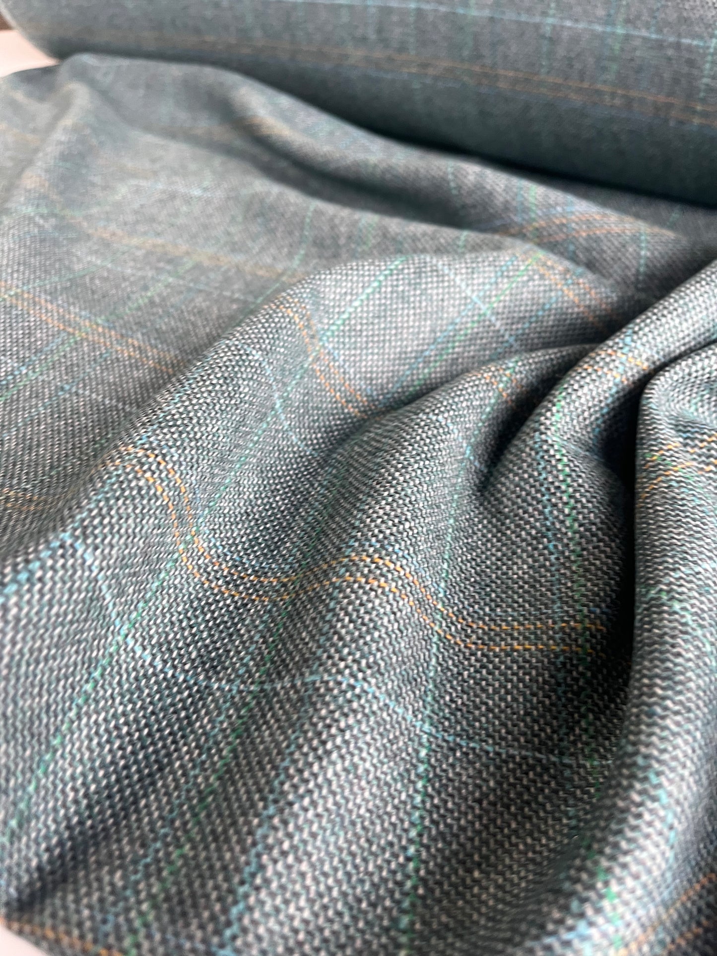 BASILE 006 heavy wool check green/grey check.