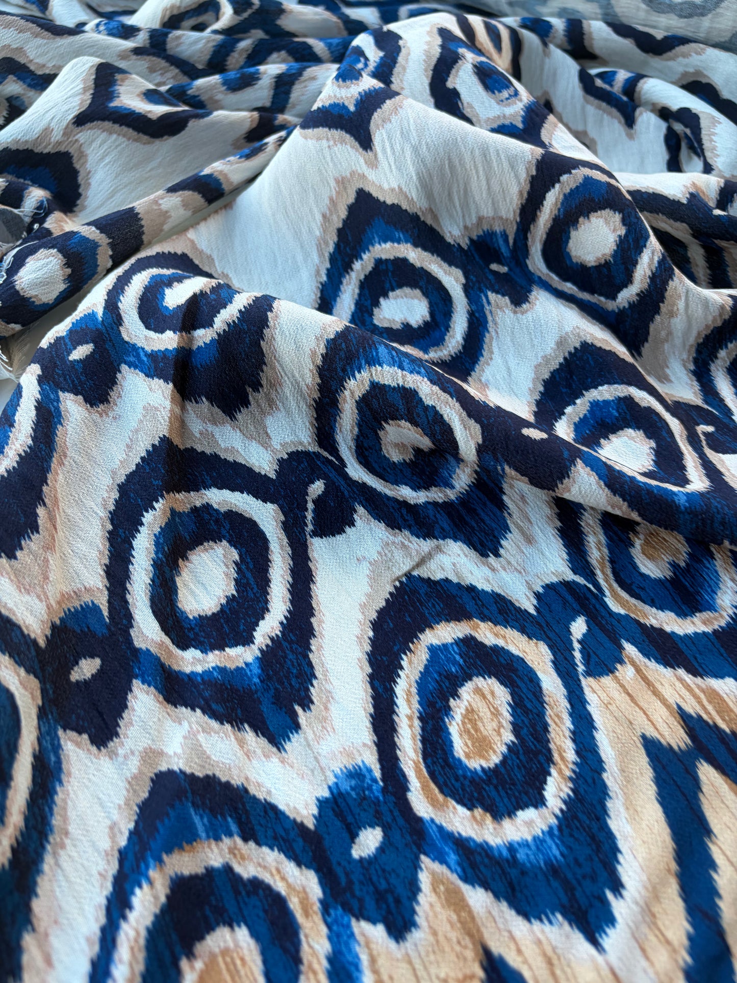 MOLKO 005 double border tie-dye viscose print