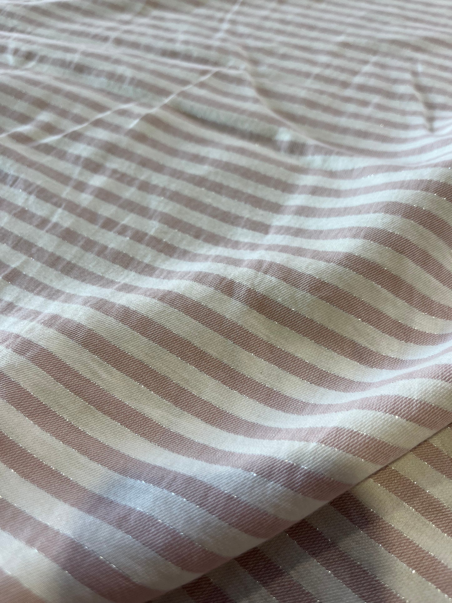 Pisa 048 woven stripes pink/white with lurex