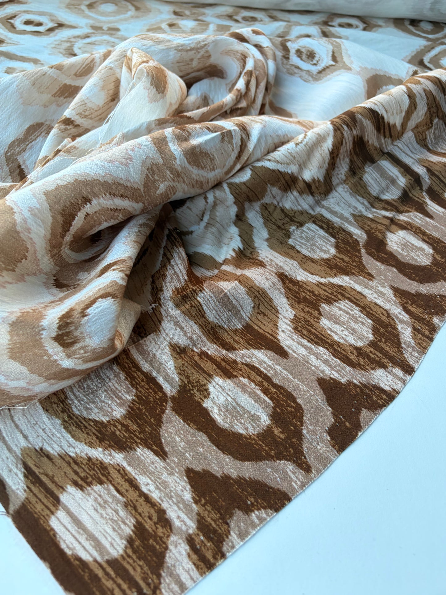 MOLKO 006 double border tie-dye viscose print