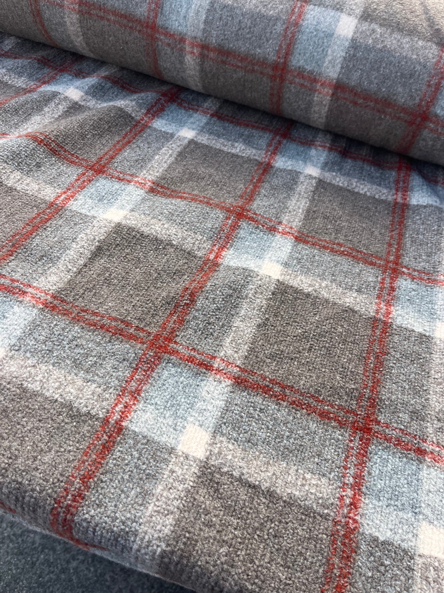 ROSARIO 031 boiled wool check brown/taupe/brique