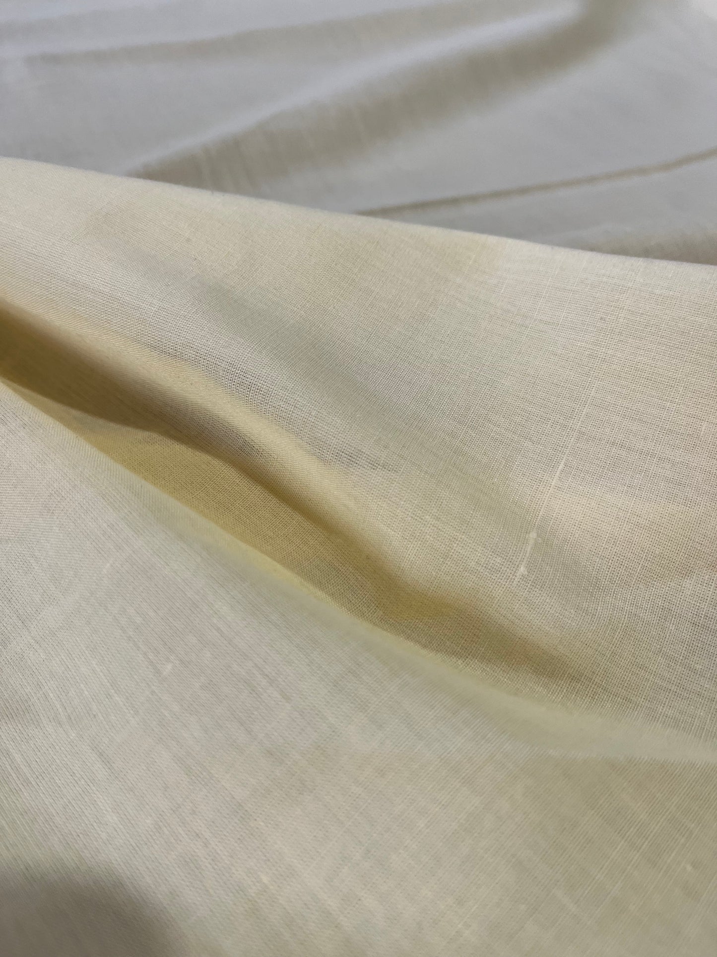 E02 PC 003 cotton voile yellow