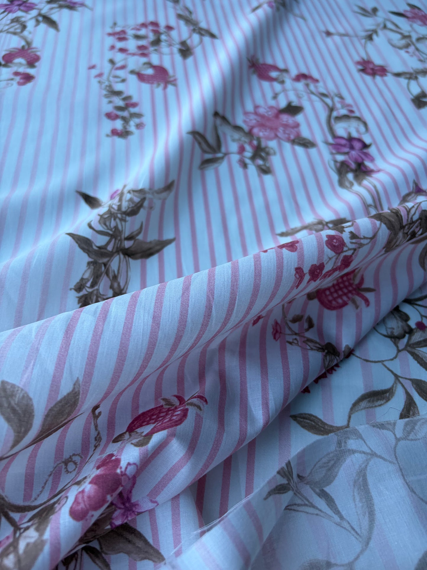 MOLKO 014 pink stripes and flowers cotton voile