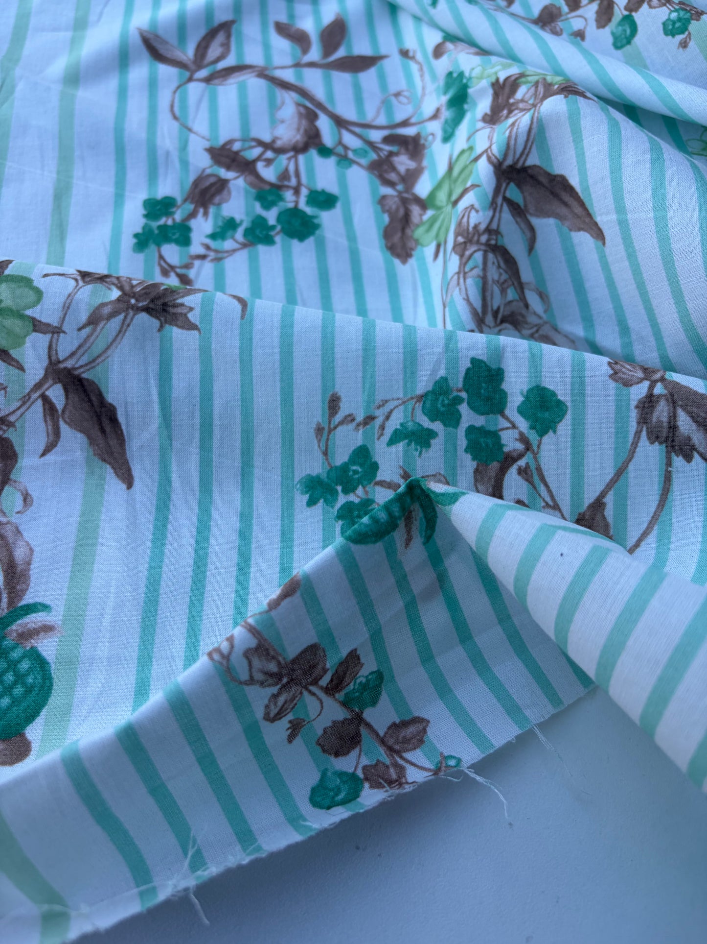 MOLKO 016 green stripes and flowers cotton voile