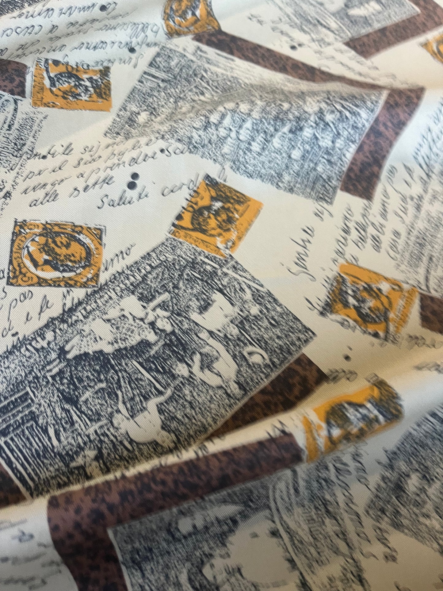 CARLA 006 viscose patchwork print sand ground