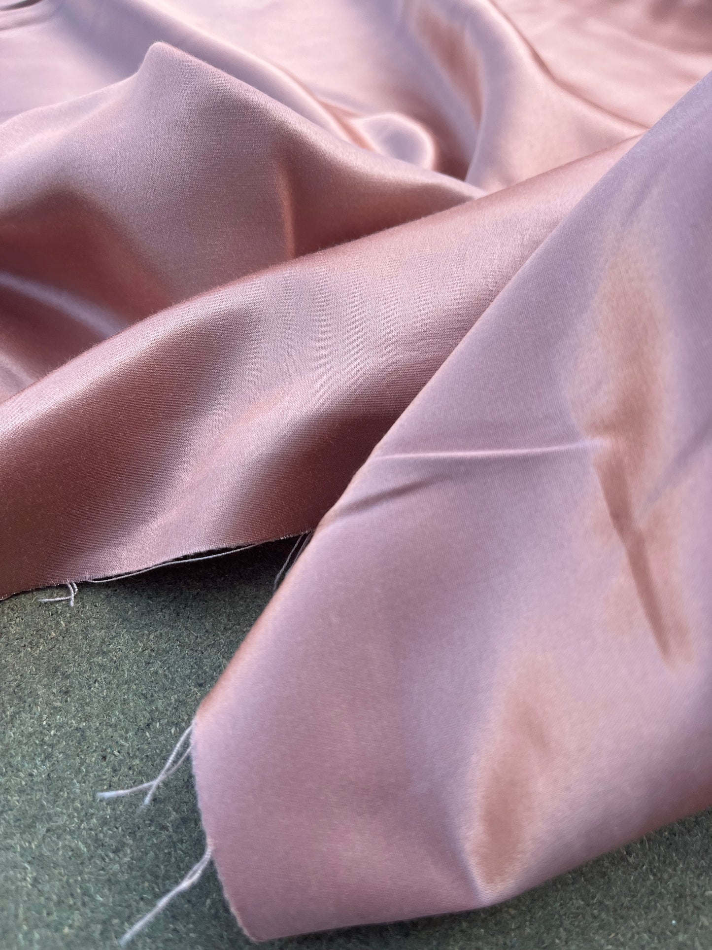 ROSARIO 042 heavy satin old pink